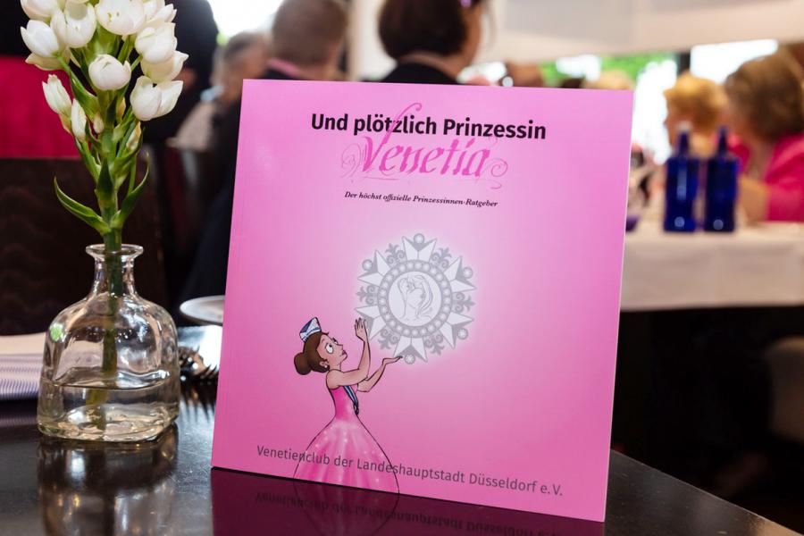 „Und plötzlich Prinzessin Venetia“